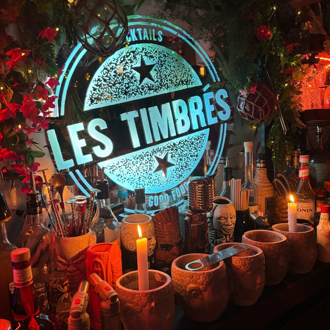 Les Timbrés Cocktails Bar - Restaurant 1